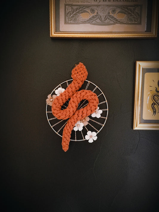 Bijou de mur Naga N°2