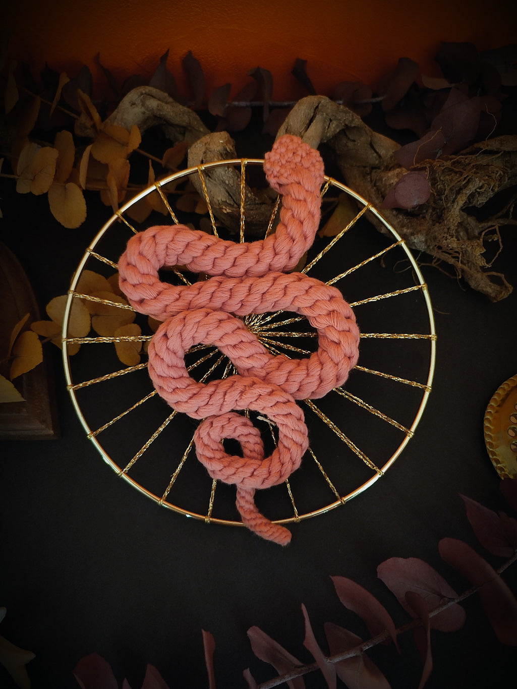 Bijou de mur Naga N°8