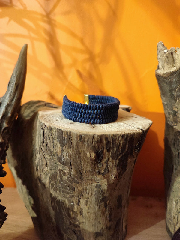 Achat Bracelets réglables noués estivaux pour enfants et adultes | Bleu Achat Bracelets réglables noués estivaux pour enfants et adultes | Bleu