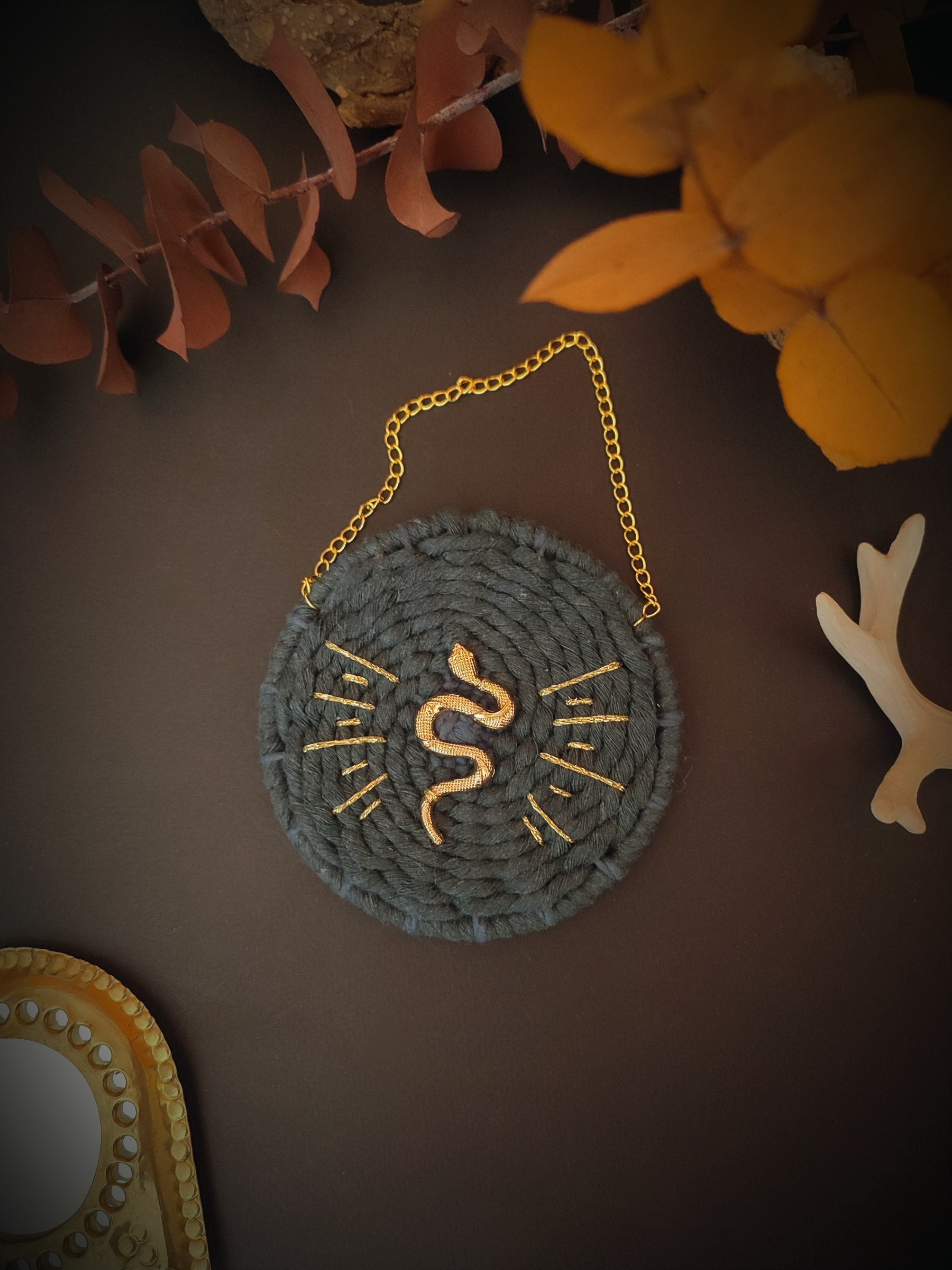 Talisman Naga