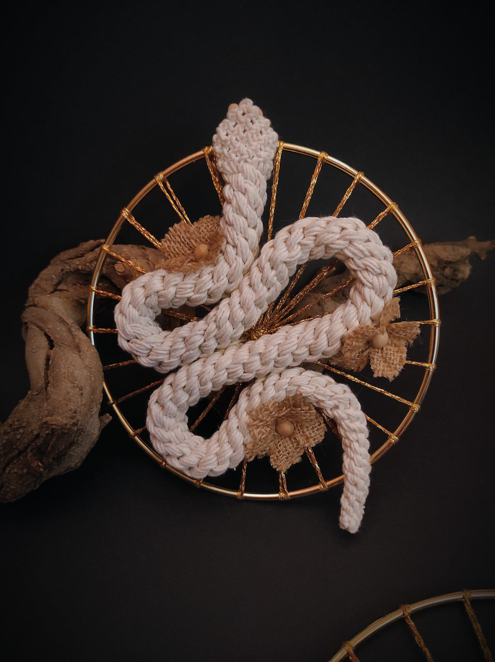 Bijou de mur Naga N°3
